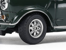Load image into Gallery viewer, Morris Mini Cooper Racing 1:24