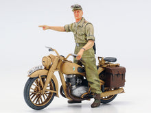 Load image into Gallery viewer, Sd.Kfz. 222 Leichter Panzerspähwagen 4x4 1:35