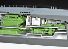 Load image into Gallery viewer, U-Boat Type XXI, with Interior, 1:144