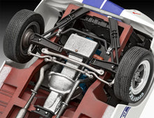 Load image into Gallery viewer, 1966 Shelby GT 350 R "Stirling Moss" 1:24
