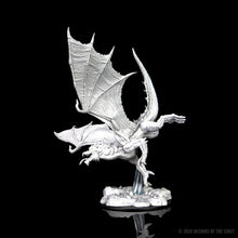Load image into Gallery viewer, D&D Nolzurs Marvelous Miniatures: Young Green Dragon