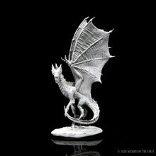 Load image into Gallery viewer, D&D Nolzur's Marvelous Miniatures: Young Silver Dragon