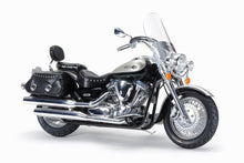 Load image into Gallery viewer, Yamaha XV1600 Roadstar Custom 1:12
