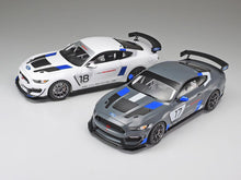 Load image into Gallery viewer, Ford Mustang GT4 1:24
