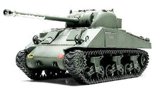 Load image into Gallery viewer, British Sherman IC Firefly 1:48
