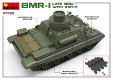 Load image into Gallery viewer, BMR-1 Late Mod. With KMT-7 1:35
