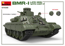 Load image into Gallery viewer, BMR-1 Late Mod. With KMT-7 1:35
