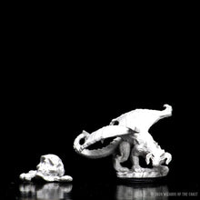 Load image into Gallery viewer, D&amp;D Nolzurs Marvelous Miniatures: Black Dragon  Wyrmling - Wave 10
