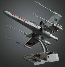 Load image into Gallery viewer, X-Wing Starfighter 1:72
