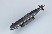 Load image into Gallery viewer, Russian Navy Akula class attack submarine 1:700
