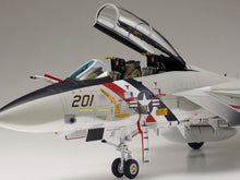 Load image into Gallery viewer, Grumman F-14A Tomcat 1:48
