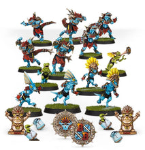 Load image into Gallery viewer, BLOOD BOWL: Lizardmen Blood Bowl Team – Gwaka'moli Crater Gators
