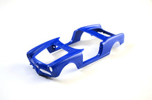 Load image into Gallery viewer, Alfa Romeo Giulia 1600 Spider 1:24
