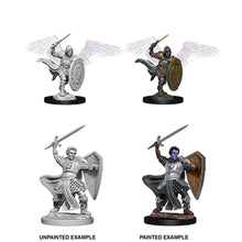 Load image into Gallery viewer, D&amp;D Nolzur's Marvelous Miniatures: Aasimar Male Paladin
