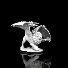 Load image into Gallery viewer, D&amp;D Nolzur's Marvelous Miniatures - Manticore
