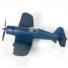 Load image into Gallery viewer, U.S. F4U-1D Corsair 1:72
