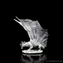 Load image into Gallery viewer, D&amp;D Nolzurs Marvelous Miniatures: Young Gold Dragon
