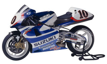 Load image into Gallery viewer, Suzuki RGV-1 (XR89) 1:12
