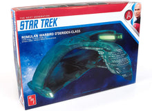 Load image into Gallery viewer, Star Trek Romulan Warbird, D'Deridex Class 1:3200
