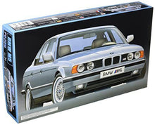 Load image into Gallery viewer, BMW M5 1:24
