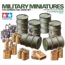 Load image into Gallery viewer, German Fuel Drum Set 1:35
